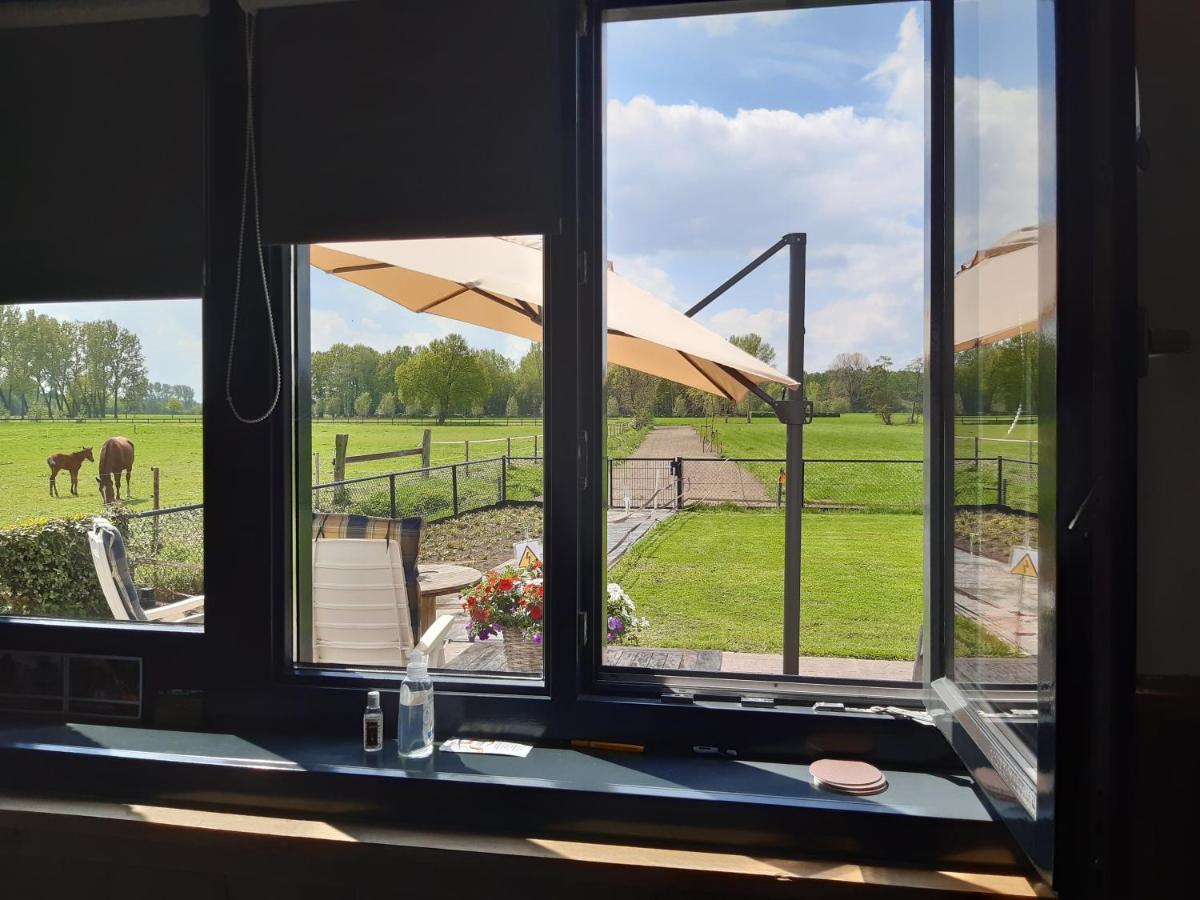 De Weije Wereld Bed and Breakfast Sint-Oedenrode Εξωτερικό φωτογραφία